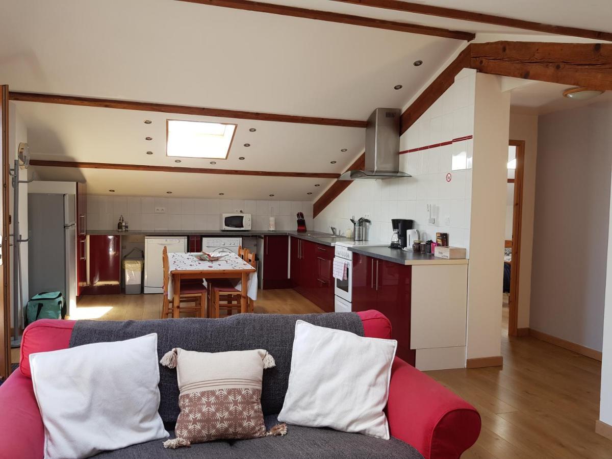 Les Trois Lions Apartment Foix Ngoại thất bức ảnh